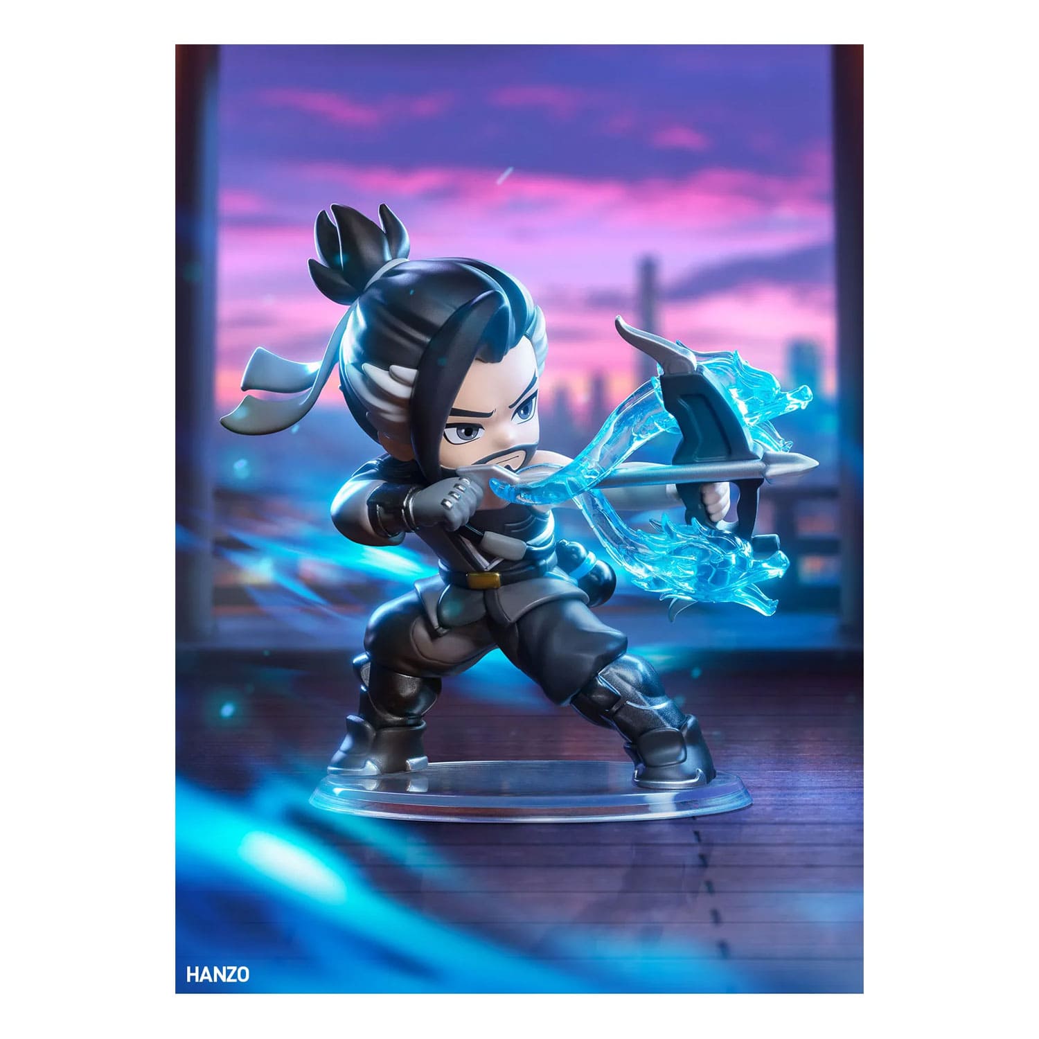 Die Blind Box POP MART Overwatch-Play-of-the-Game-Series Figurenbox mit der Figur Hanzo mit Pose und Karte.